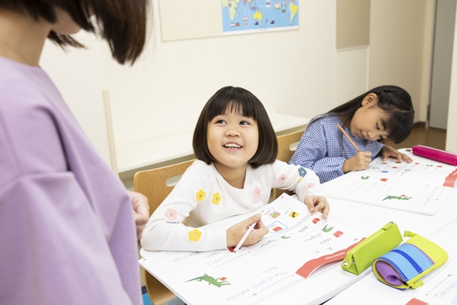 英語でコミュニケーション1　小学生1～3年生